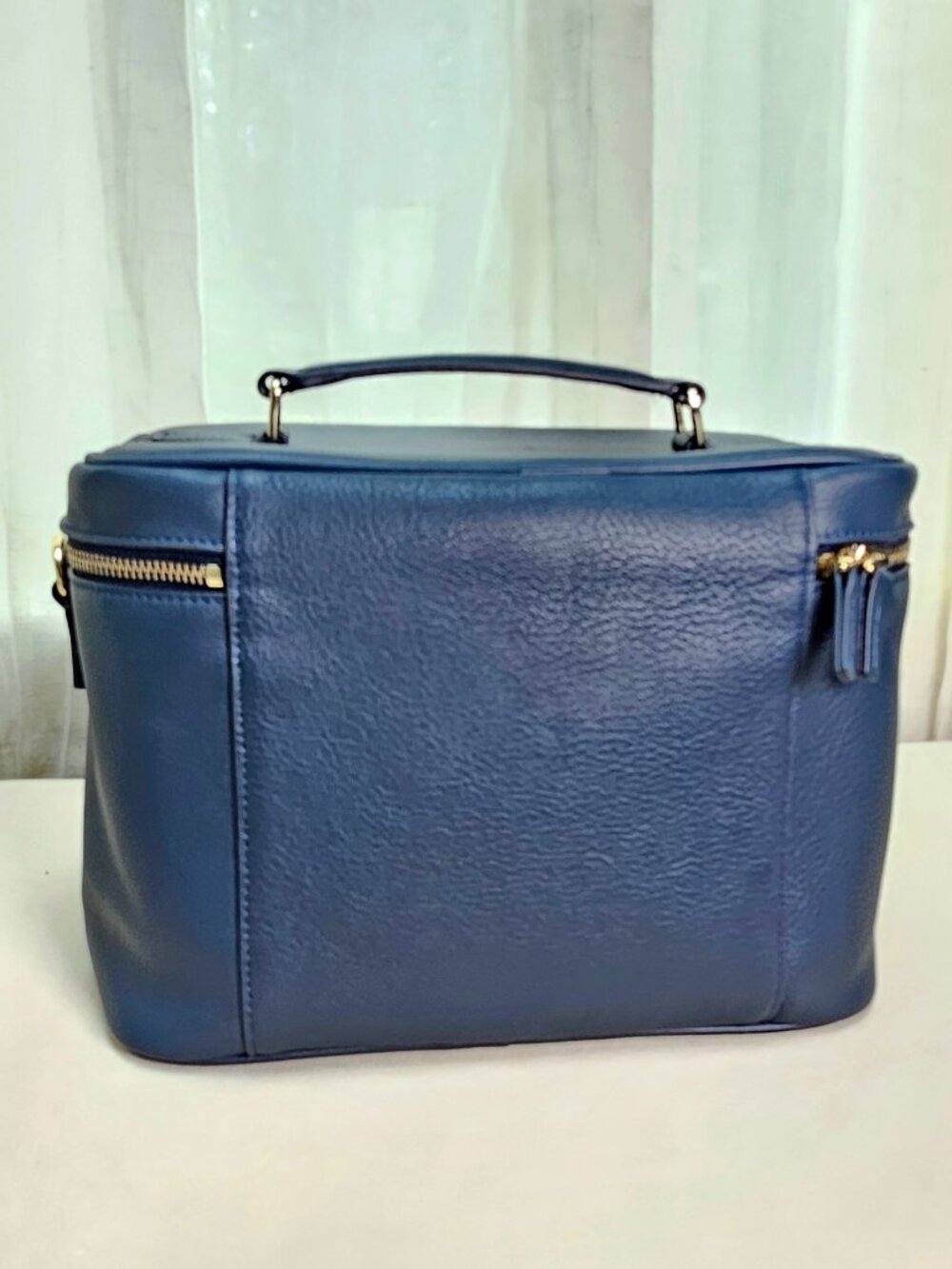 Leatherology XL Train Case Navy Blue Full Grain Leather Cosmetic Bag NWOT - Picture 4 of 14